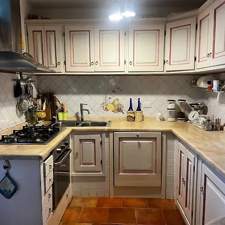 Casa Lilla Tatil Evi Baja Sardinya